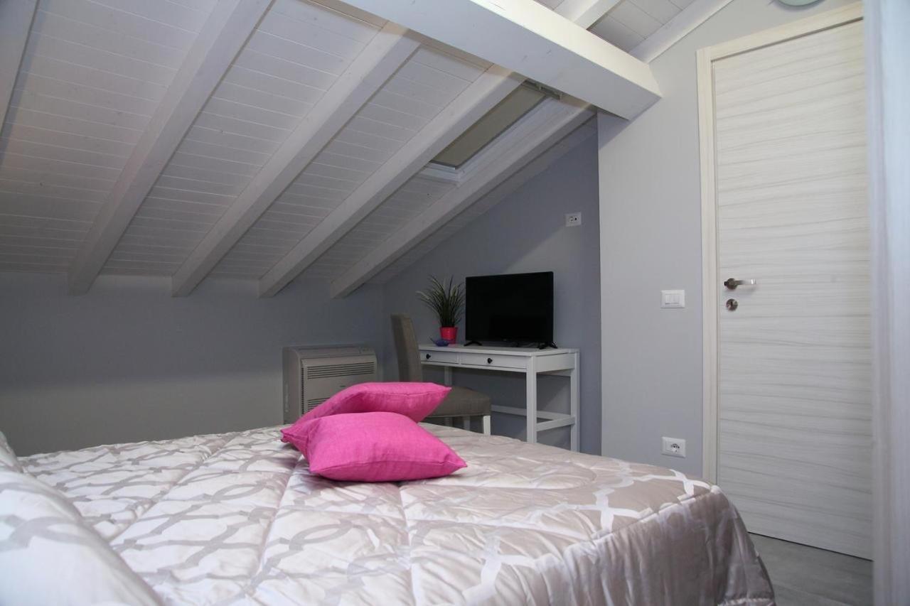 Casa Di Sara Appartement Catánia Buitenkant foto
